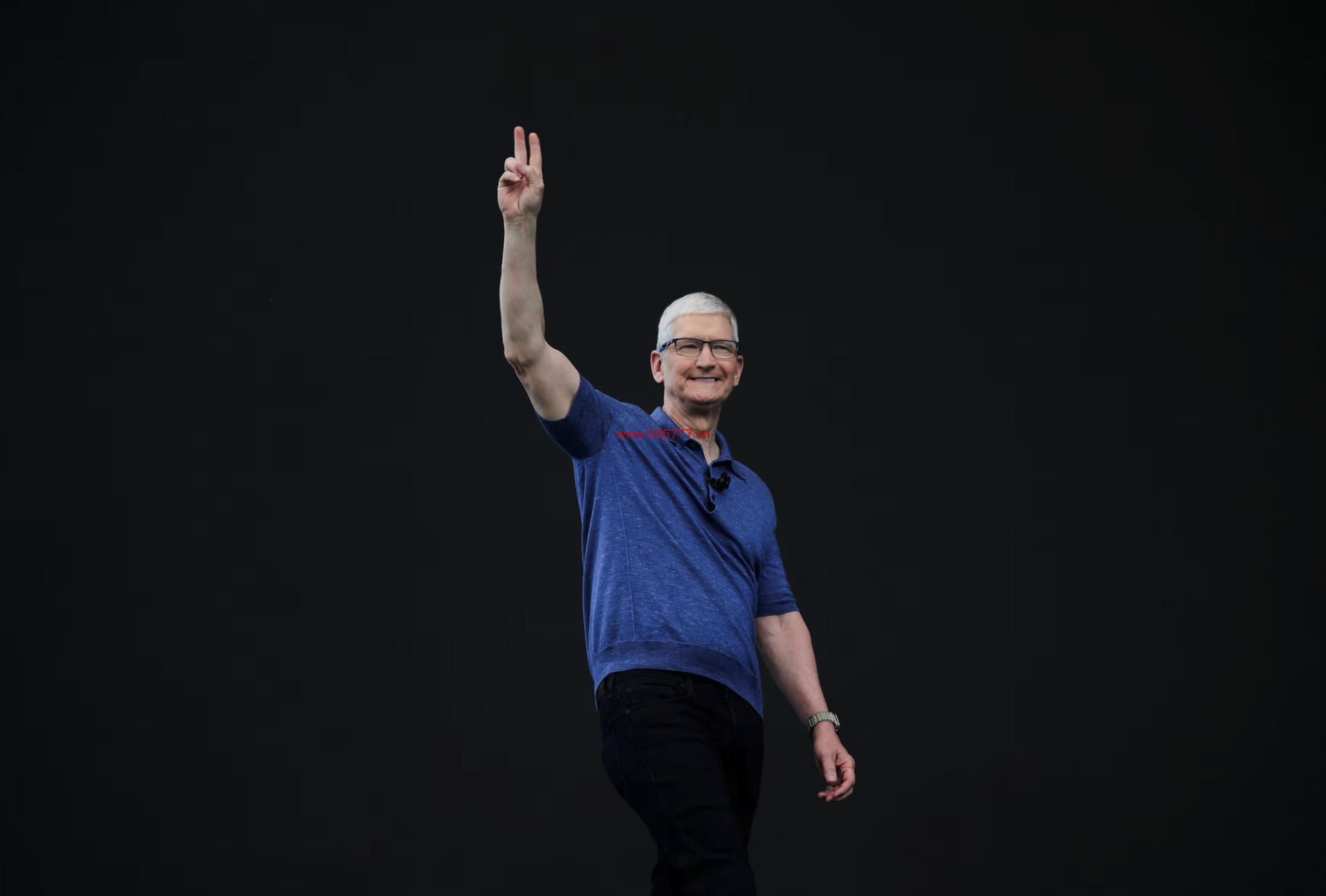 苹果CEO库克在WWDC上